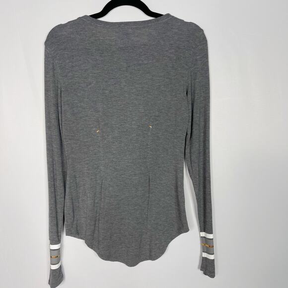 Kit and Ace Womens 6 Gray Square Striped Long Sleeve Tshirt Gold White Cashmere - Picture 2 of 11